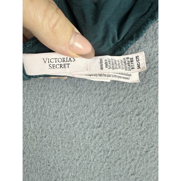 Victoria's Secret Women Bra 34C Green Push Up Underwire Lace Convertible - Picture 2 of 5